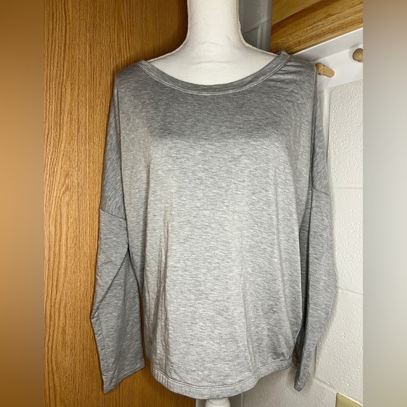 Eberjey Other - Eberjey Heather gray long sleeve lounge top size L